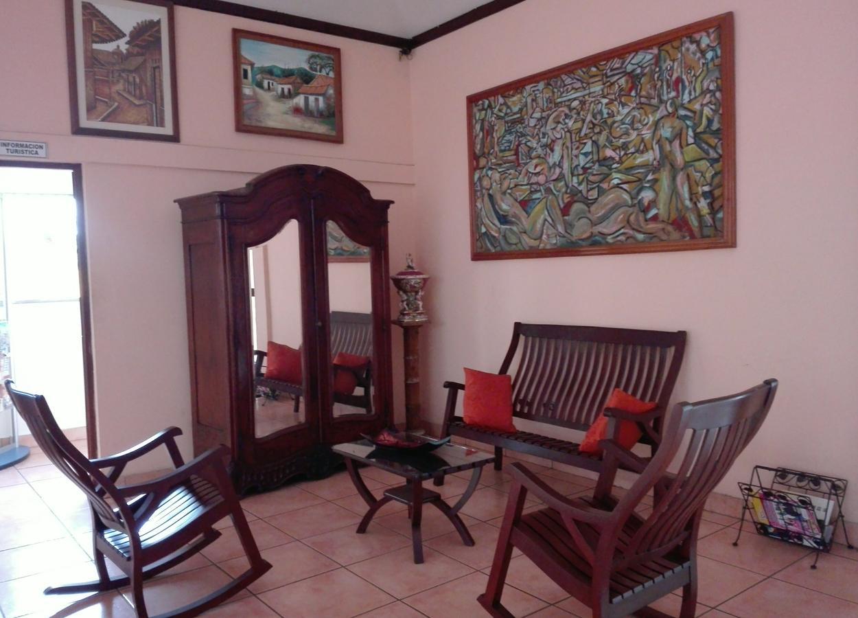Hotel El Conquistador マナグア エクステリア 写真