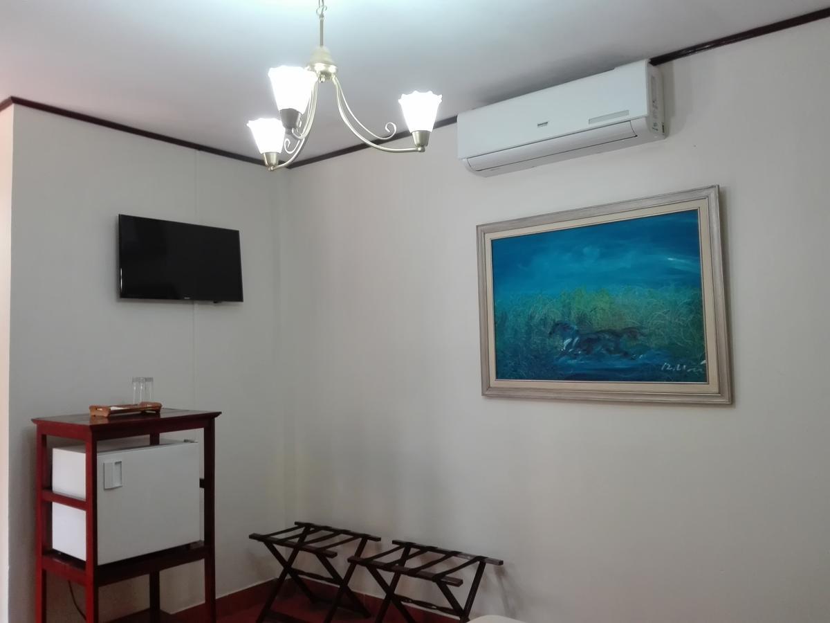 Hotel El Conquistador マナグア エクステリア 写真