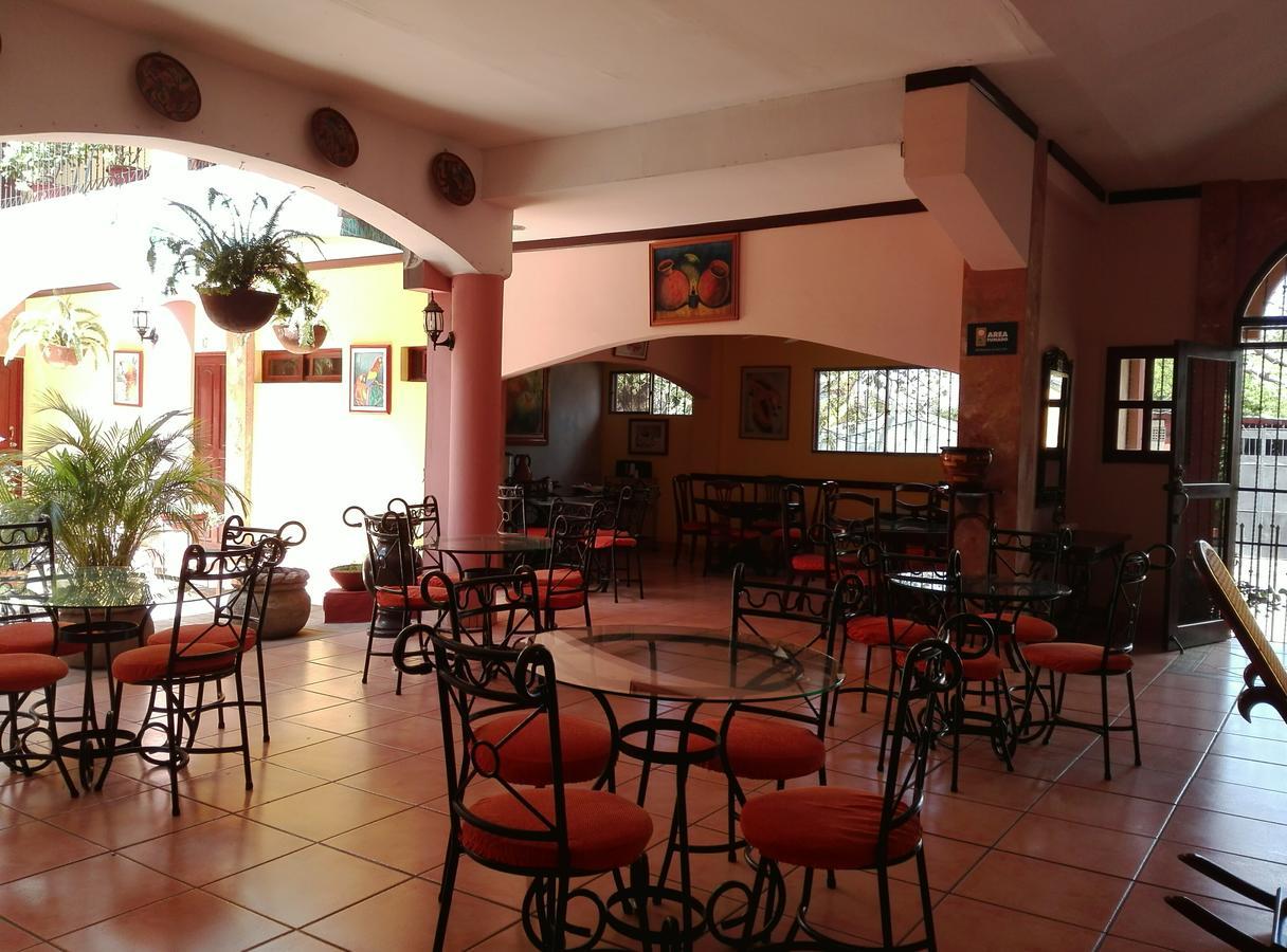 Hotel El Conquistador マナグア エクステリア 写真