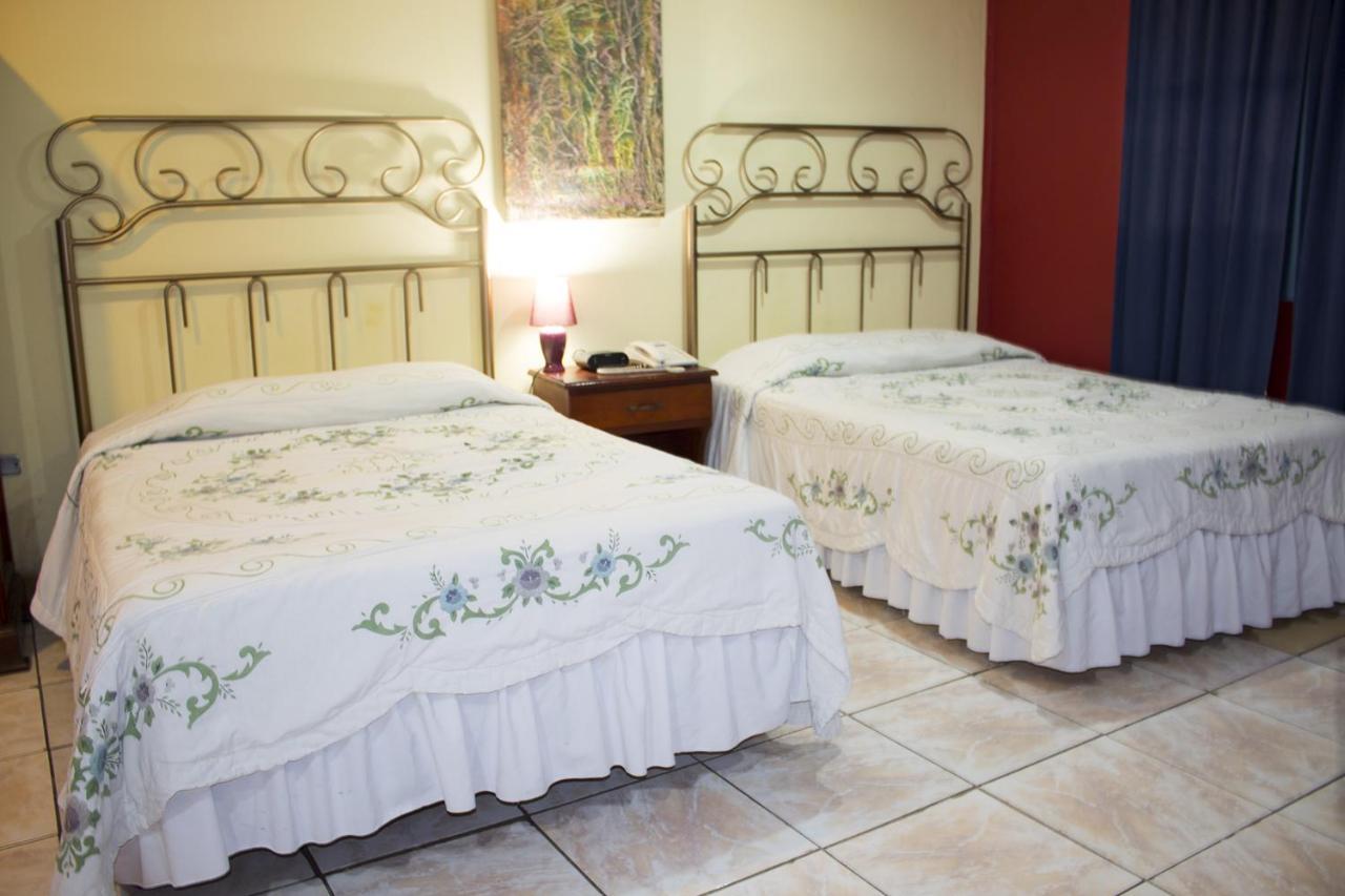 Hotel El Conquistador マナグア エクステリア 写真