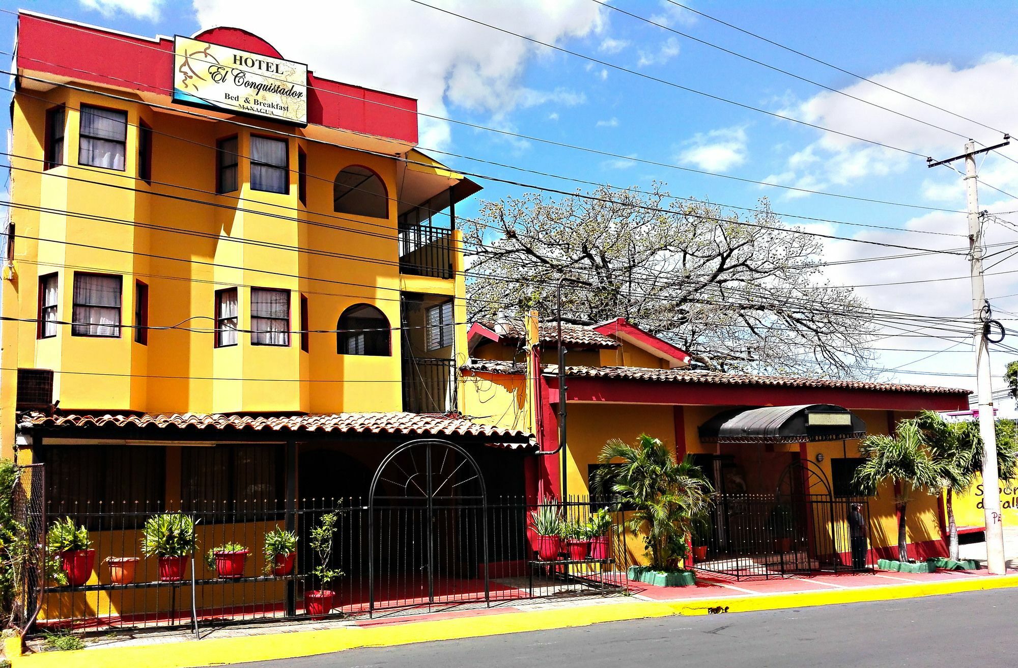 Hotel El Conquistador マナグア エクステリア 写真