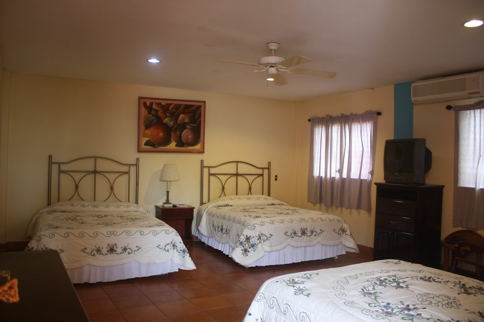 Hotel El Conquistador マナグア エクステリア 写真
